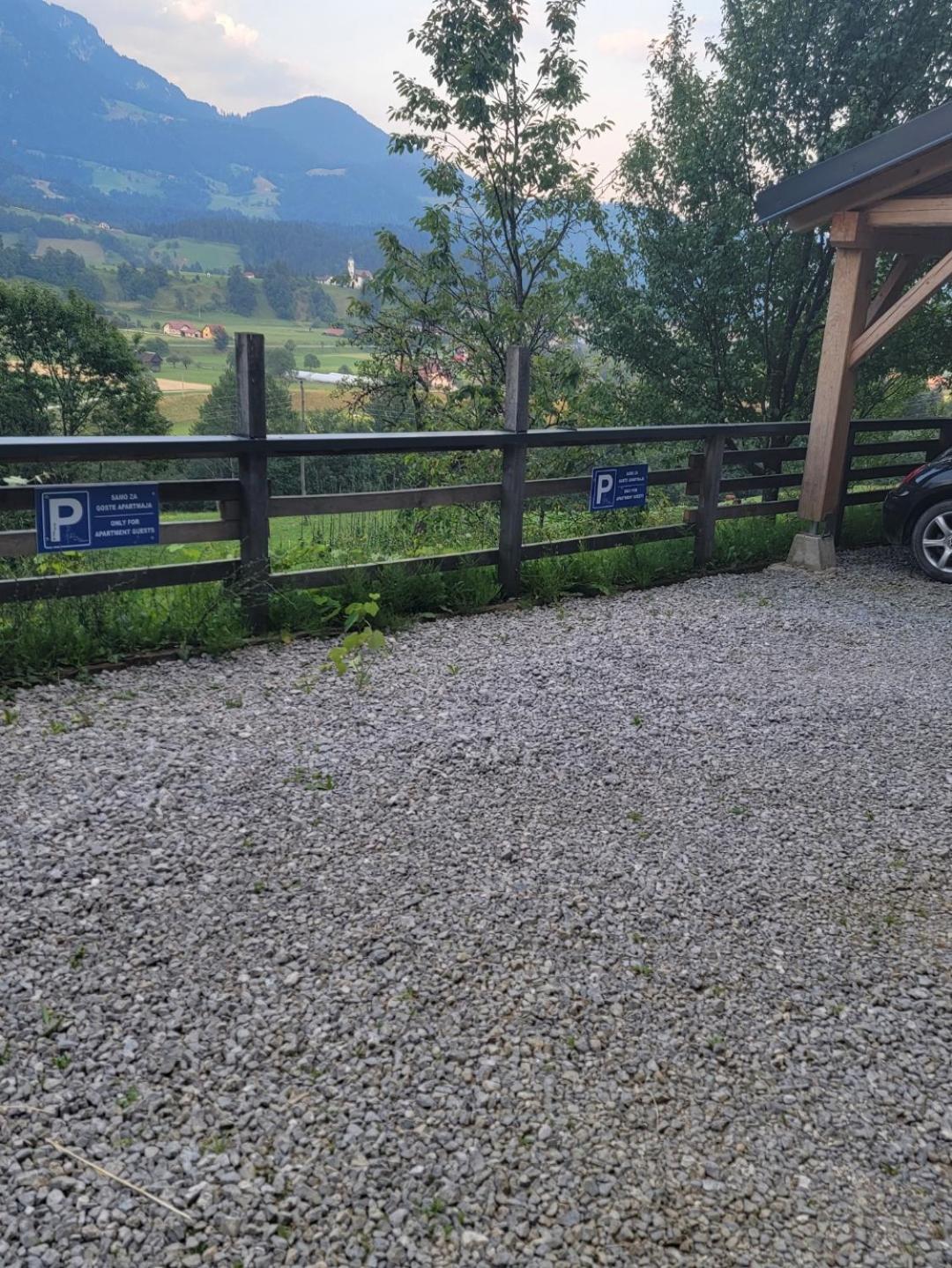 Ferienwohnung Rose garden Ljubno Exterior foto